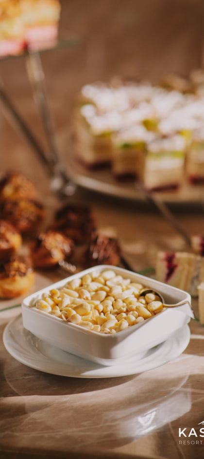 Gallery image /_next/static/media/breakfast-meal.177__5zwch01v.jpg
